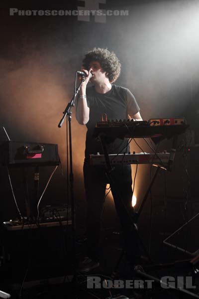 TOTAL WARR - 2014-06-13 - PARIS - Point Ephemere - 